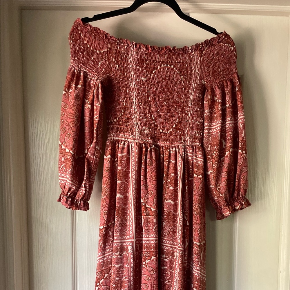 Pink Lily Off-Shoulder Long Sleeve Dress in Red Pattern
